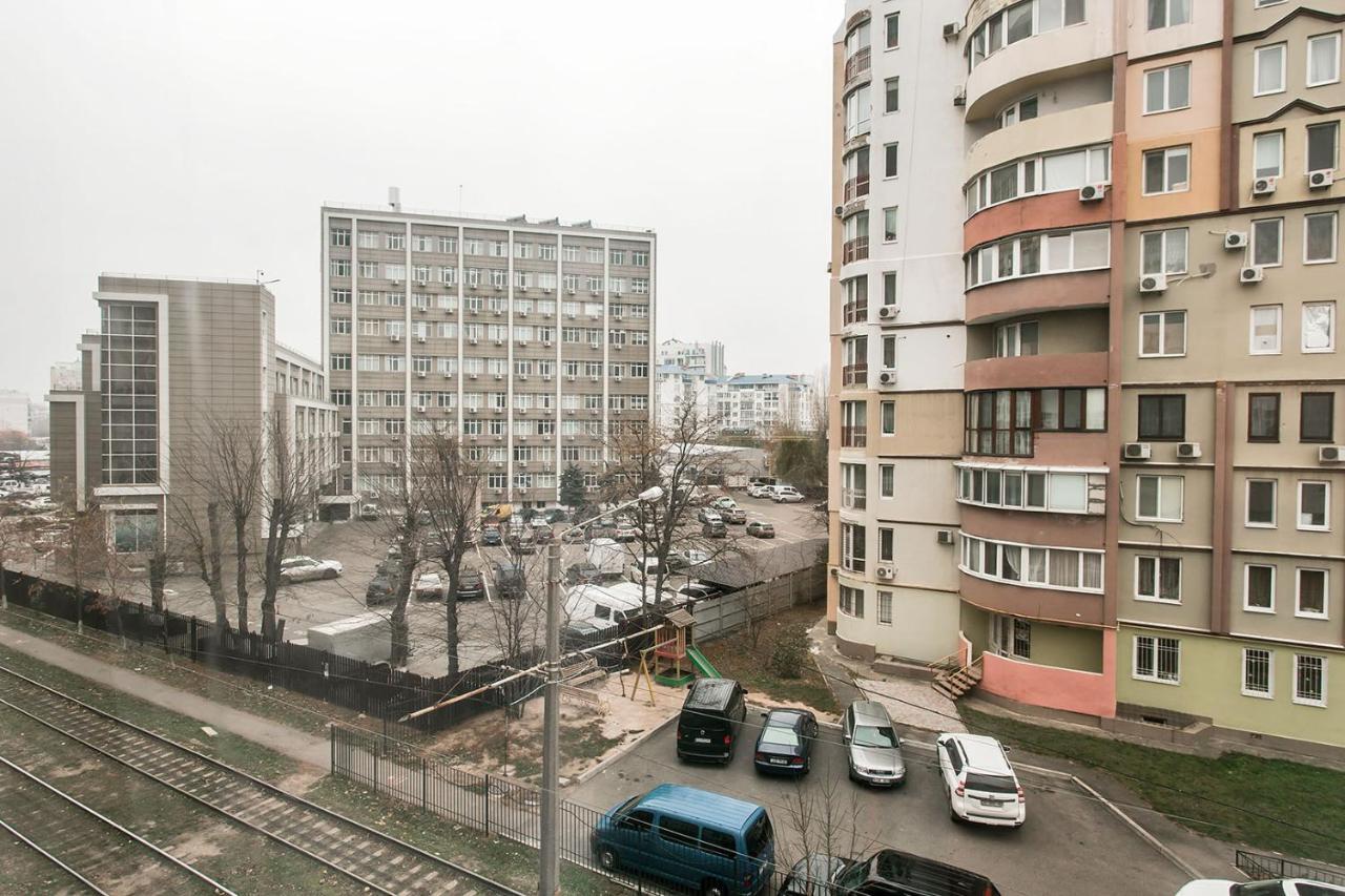 Дворівнева Квартира Одеса Для 4 Гостей 32Г-1 Luaran gambar